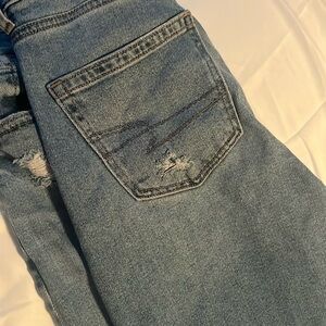 American eagle mom jeans